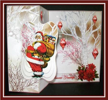No Holes Fold Card Santa's Coming by Rae Trees