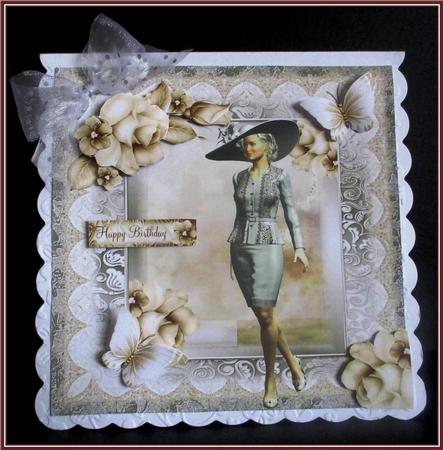 The Wonderful Forties Topper by Rae Trees