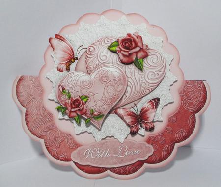 Roses & Hearts Scalloped Wobble Card Mini-kit by Rae Trees