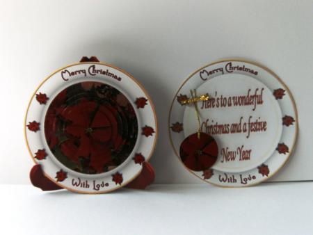Christmas Poinsettia Pyramid Plate Card & Stand by Rita Curtis