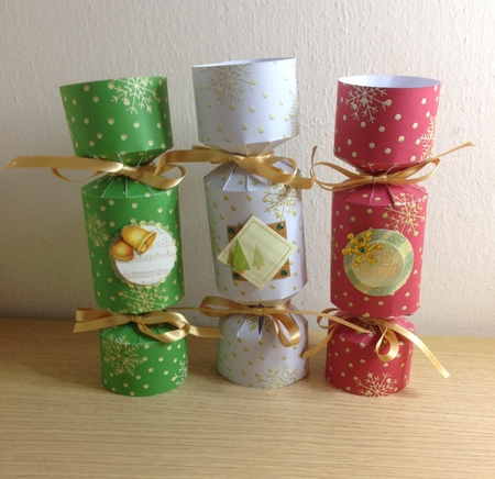 Christmas 3 Gold Snowflake Cracker by Roseanna Miles
