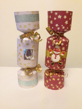 Christmas 3 Gold Stars Cracker by Roseanna Miles