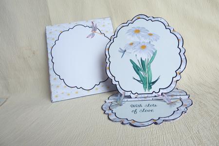 Daisies Pretty Edge Easel Card by Rosina Walker