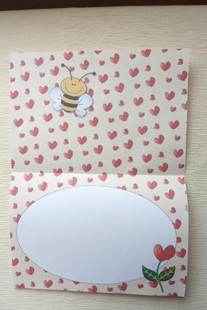 'bee' Mine Insert (cream) by Rosina Walker