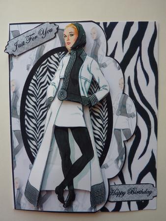 Black N White Beauty Scallop Edge by Rosina Walker