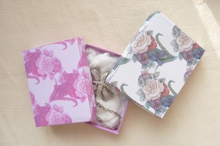 Floral Bouquet Gift Box with Lid by Rosina Walker