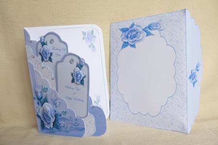 Romantic Roses Scalloped Pocket Card & Envelope 2 by Rosina Walker