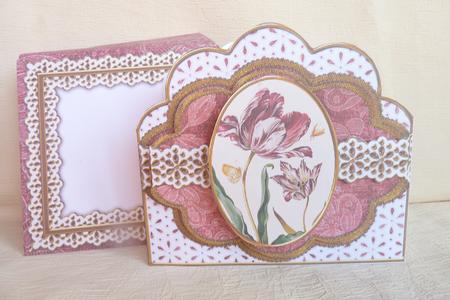 Red Tulips Em. Anglaise Scallop 3D Decoupage Card Kit by Rosina Walker