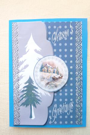 Scalloped Edge Seasons Greetings by Rosina Walker