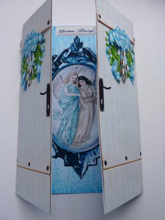 Beautiful Angels in Ornate Frame Gatefold by Rosina Walker