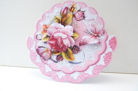 Country Roses Scallop Wobble Card Mini-kit by Rosina Walker