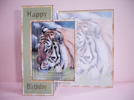 Hello Tiger - Foldback Card + Pyramid Topper by Ruth Hoffman