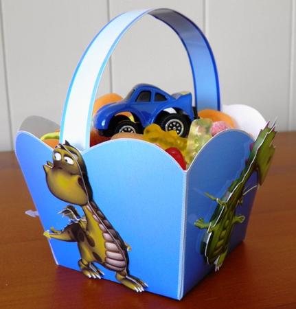 Treat Basket - Didisawous by Ruth Taylor