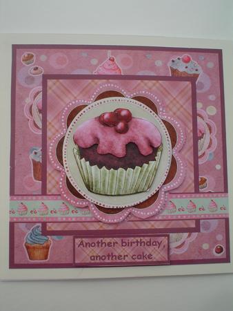 I Love Cupcakes Quick Card with Decoupage by Ruth Walters