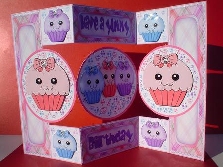 Cup Cake Trifold Shutter Card by Ruth Walters