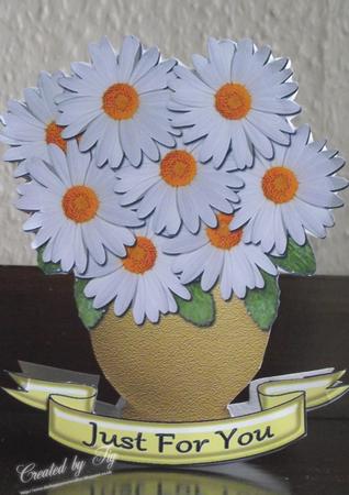 Daisy, Daisy Mini Kit by Sandra Corbey