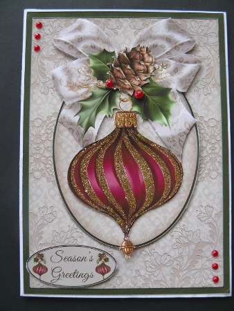 Christmas Bauble & Bow Mini Kit by Sandy Kingdon