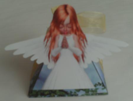 Angel Delight 3D Stand Up Pyramid Card Kit in Auburn by Sarah McEwan