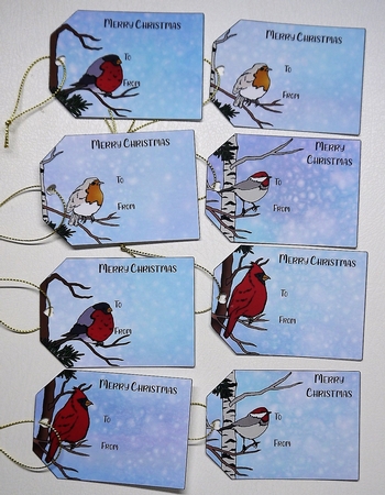 Winter birds Christmas gift tags by Selina Dittmann