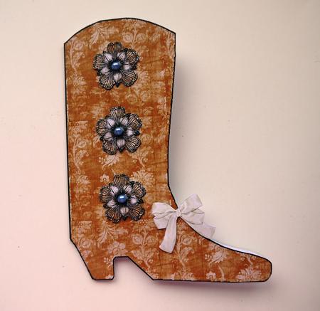 Brown Boot Shaped Card by Selina Dittmann