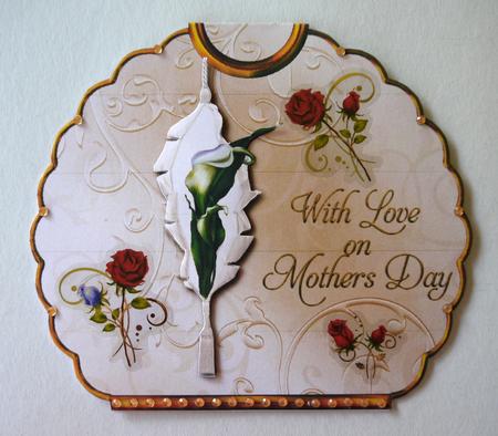 Scalloped Shaped Bag Card by Selina Dittmann