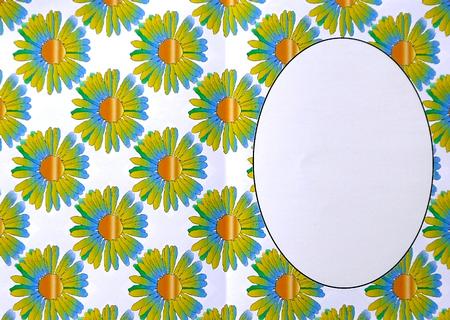 Blue/green Daisy Insert by Selina Dittmann