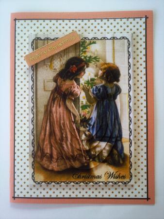 Little Vintage Girls, Oval Pyramids by Selina Dittmann