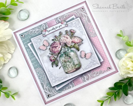 The floral Jar KIT-ONE  by Shannah Bartle