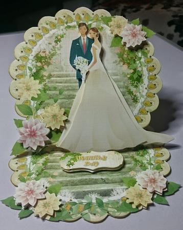 High Society Wedding Scalloped Round Easel Card Mini Kit by SHARON CHAMBERLIN