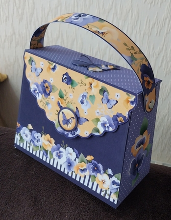 Pretty Pansy Purse Gift Box by Sharron Hylton