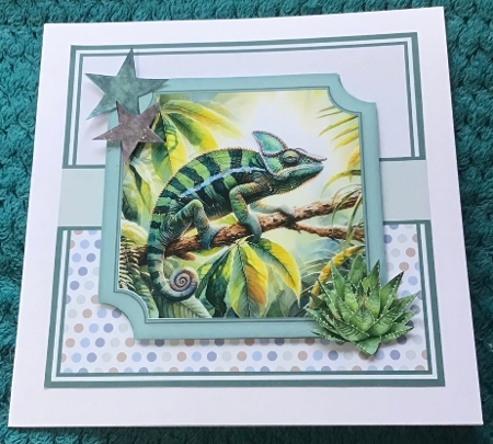LIZARD LOUNGE 6x6 5x7 by Sharron Hylton