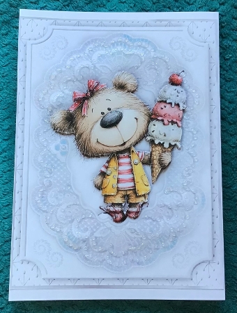 Doiley-Carte 8 by Sharron Hylton