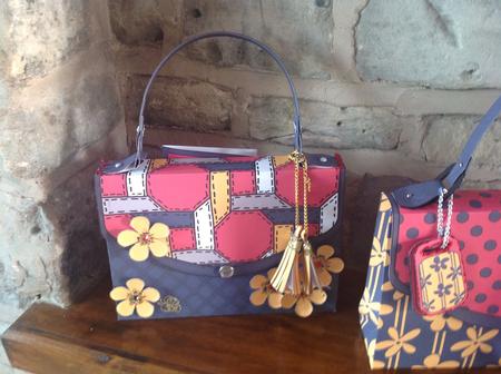 3D Elegant Patchwork Handbag Treat or Favour Box Kit by Sheila Pickering