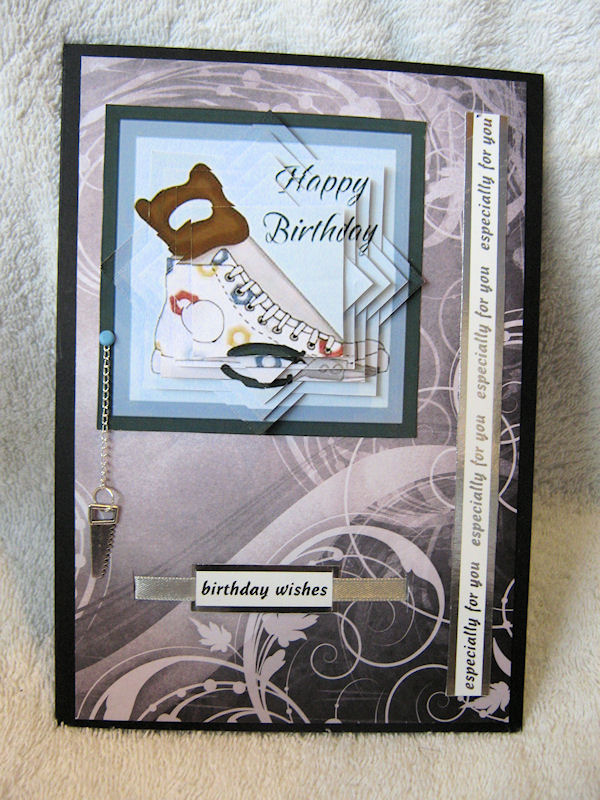 Shoe with Saw Star Pyramid by Craft Box