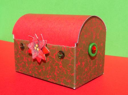 Gift Box Casket - Christmas Jiggle by S.Elisabet Osborn Wright