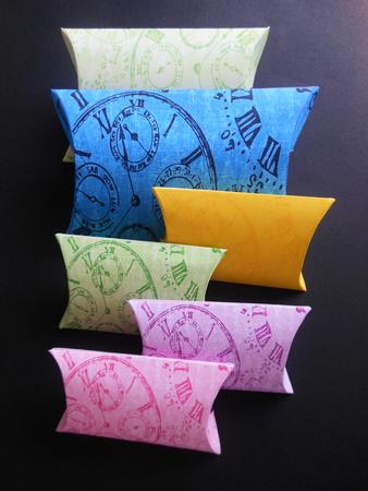 Vintage Time Peices 12 Pillow Box's - Bright Shades by S.Elisabet Osborn Wright