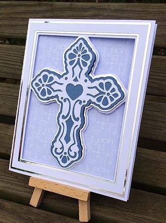 526 Layered Cross Card by Sheree Mccarthy