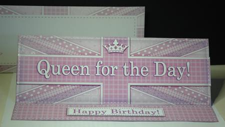 Large Dl Uk Shabby Flag Queen for the Day! Easel Card Kit N by Sherry Day
