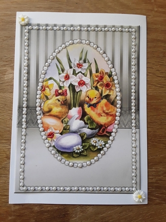 A5 Topper &  Insert Elegant Pearls   Easter Chicks by Shirley Taylor