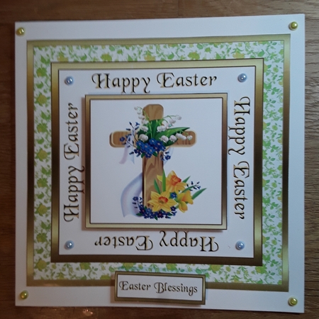 SC Cross with daffodils by Shirley Taylor