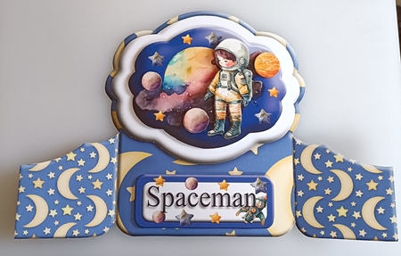 Spaceman/Astronaut Gatefold card, Envelope and 3 inch Box Project Kit by Shirley Taylor