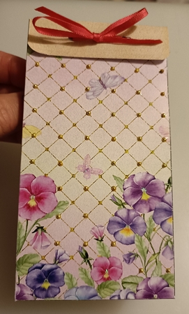 Pansy pinch bag 1 by Shirley Taylor