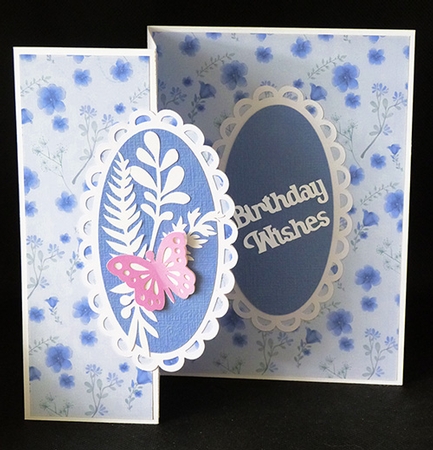 Scalloped Oval Foldback Card by Shirley Young