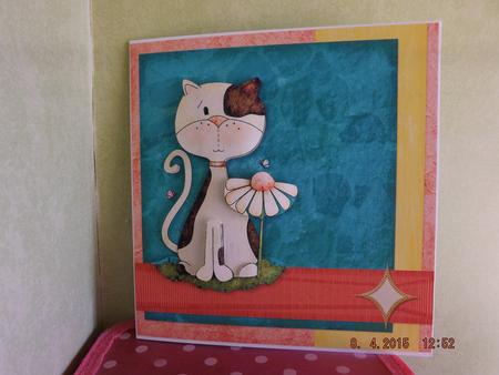 Kitschy Kat. 6x6 in Step by Step Card by Simone Kelly