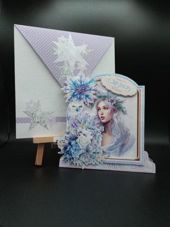 Spreading Christmas Cheer 7 1 XL Shaped Card Kit by Stephanie Bardelli