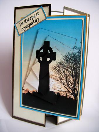 Celtic Cross Pyramid Twister by Sue Prior