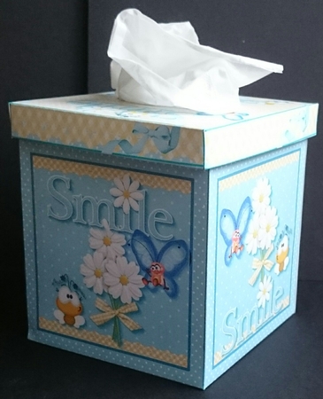 BUGS AND DAISIES KLEENEX TISSUE BOX HOLDER by Sue Soules