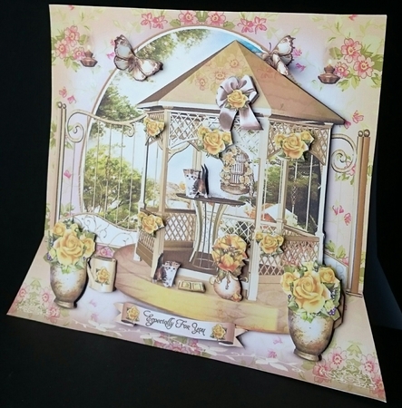 Garden with Yellow Gazebo Card Mini Kit by Sue Soules