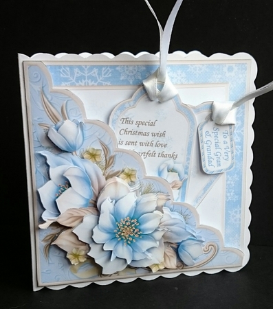 Square Scallop Pocket Christmas Frosted Florals Decoupage Kit by Sue Soules