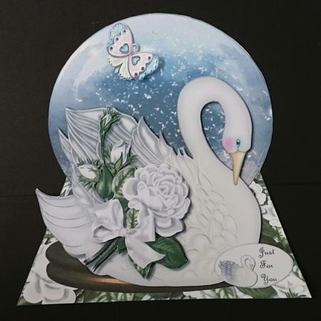 Swan Globe Mini Kit by Sue Soules